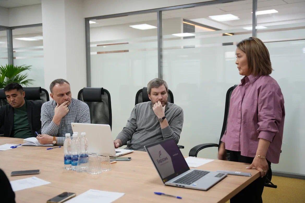 Общественный Фонд &laquo;Евразия. Кыргызстан&raquo; провел день открытых дверей для представителей СМИ. (Фото)