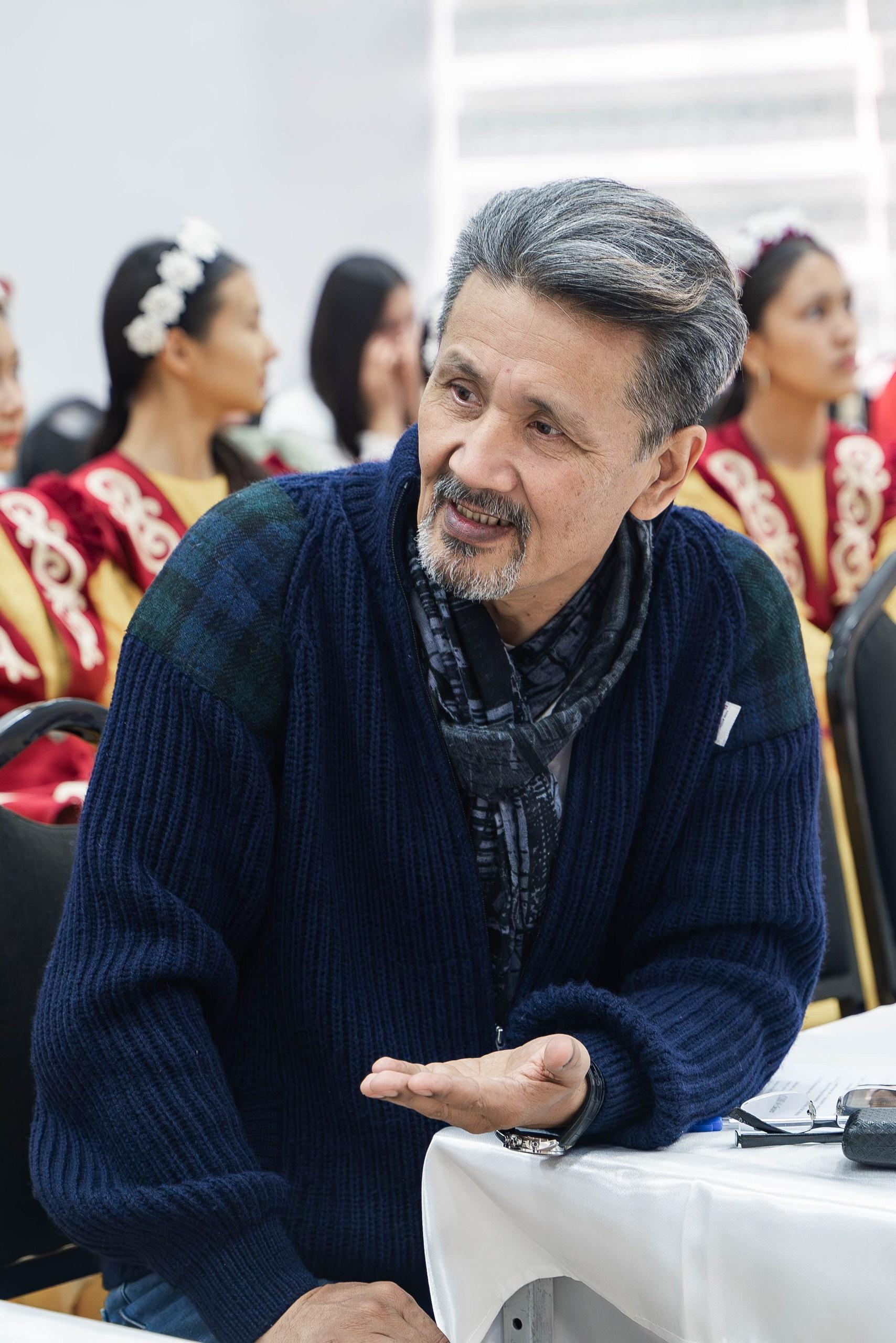 В Бишкеке состоялся конкурс &laquo;Русских народных песен&raquo;. (Фото)