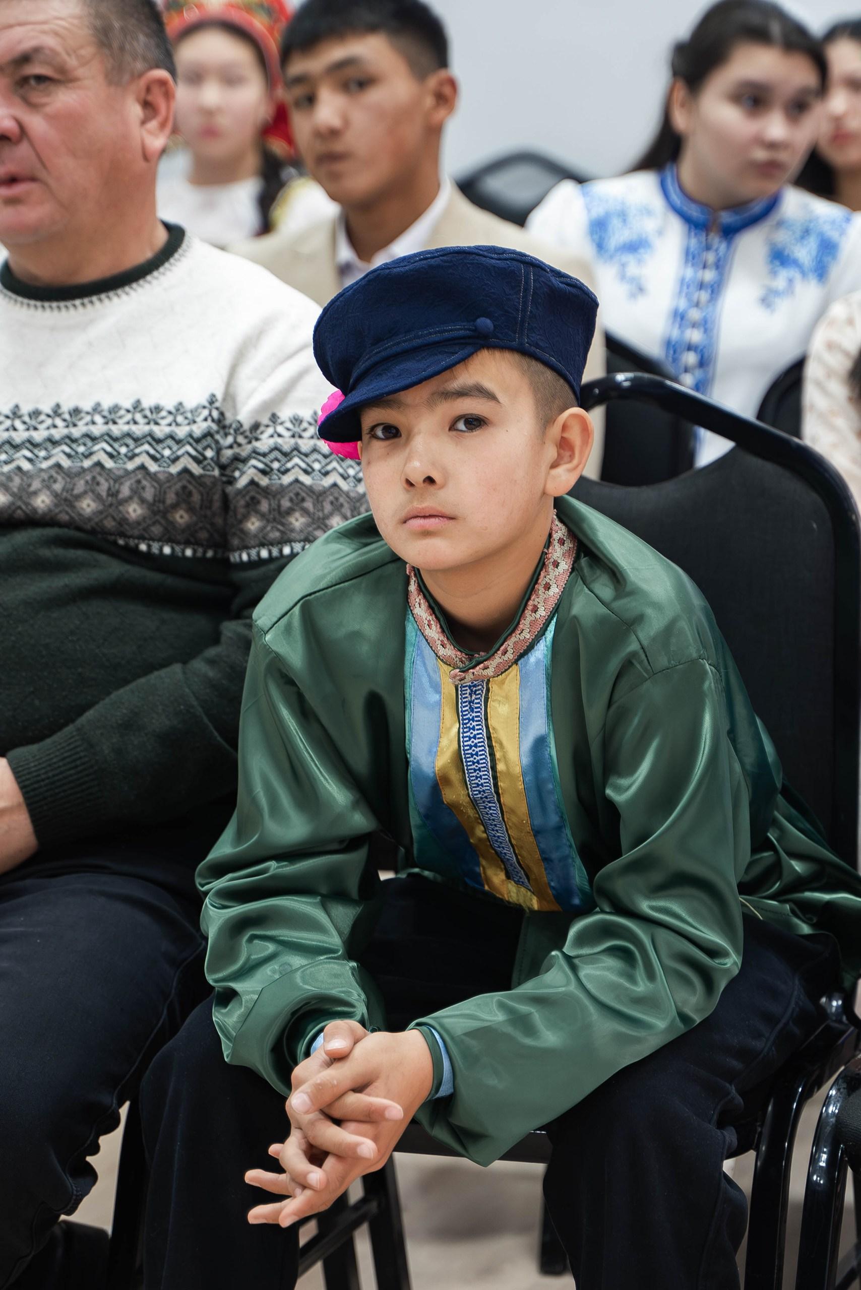 В Бишкеке состоялся конкурс &laquo;Русских народных песен&raquo;. (Фото)