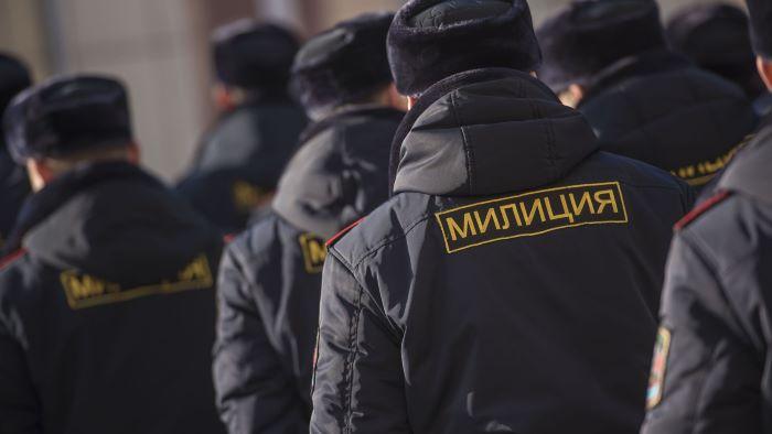 Бишкекте милиционерлер күнөөсүз адамдарга кылмыш ишин козгоп жүргөн