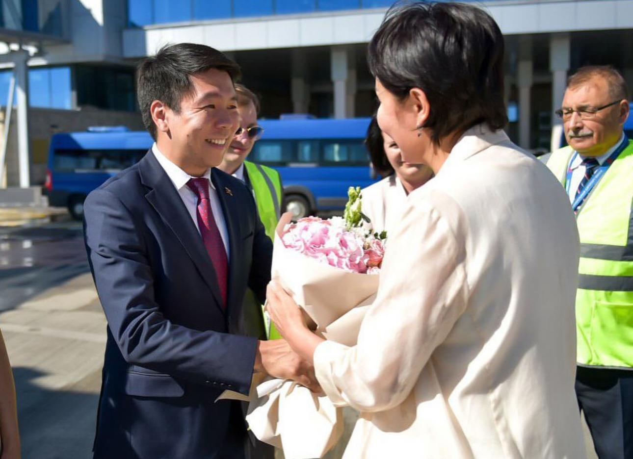 Первая леди Айгуль Жапарова прибыла с рабочим визитом в Беларусь