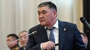 Ташиев депутаттарды тууган-тааныштарын кызматка дайындоону токтотууга чакырды