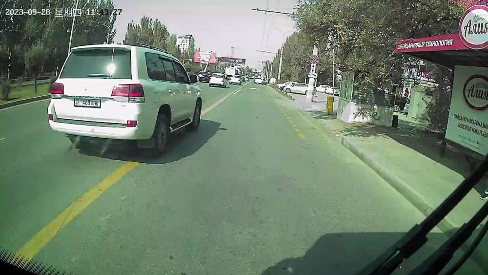 Новые автобусы начали фиксировать нарушения ПДД