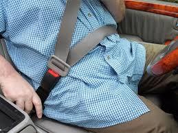 Бир аптада коопсуздук курун тагынбаган 400 миң айдоочу менен жүргүнчү аныкталды